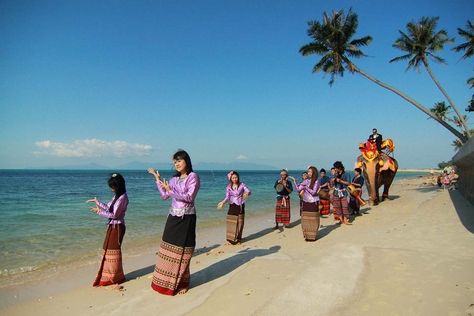 Thai Wedding Ceremony - Mimosa Resort & Spa