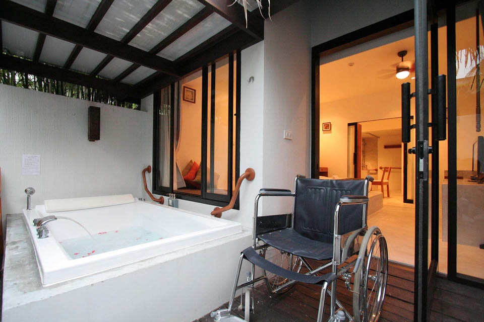 Handicap Guests - Mimosa Resort & Spa